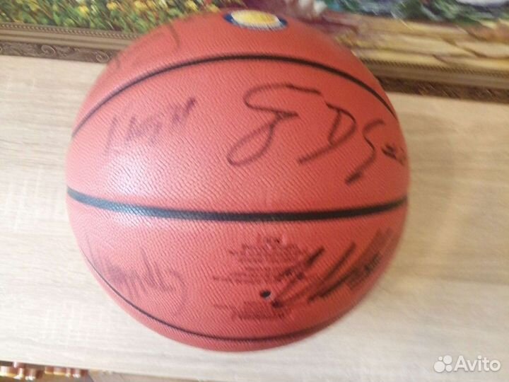 Баскетбольный мяя Wilson solution 7