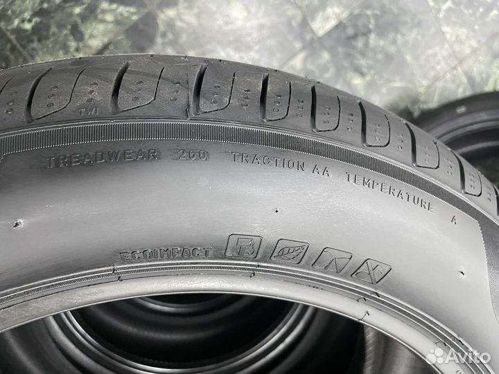 Pirelli Cinturato P7 ECO 215/55 R17 94V