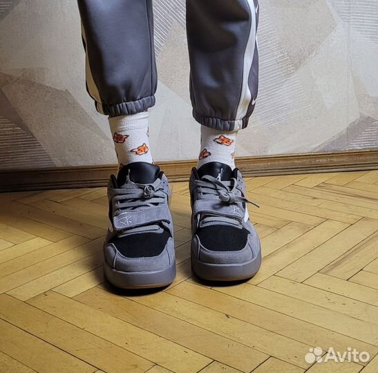 Кроссовки Nike Travis Scott x Jordan Cut the Check