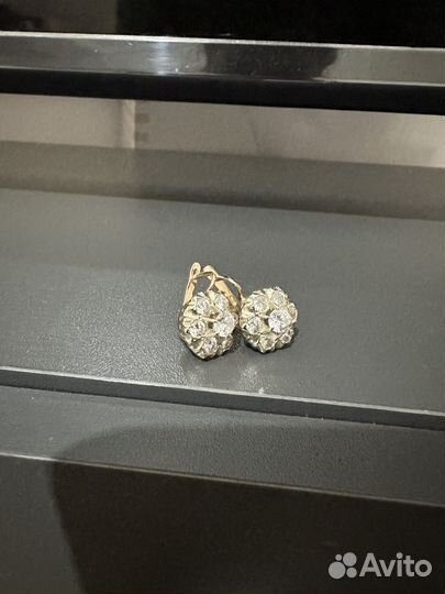 Золотые серьги 583 пробы