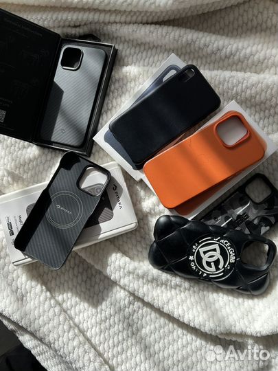 Оригинальные чехлы на iPhone