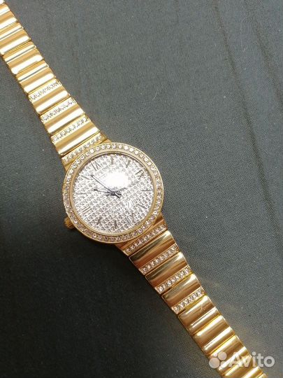 Позолоченые часы женские