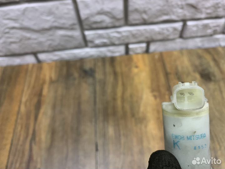 Subaru XV Насос омывателя