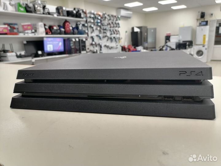 Игровая приставка PlayStation 4 Pro 1Tb (дон)