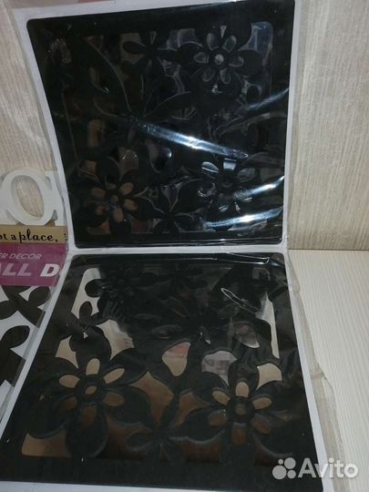 Декоративные наклейки на стену