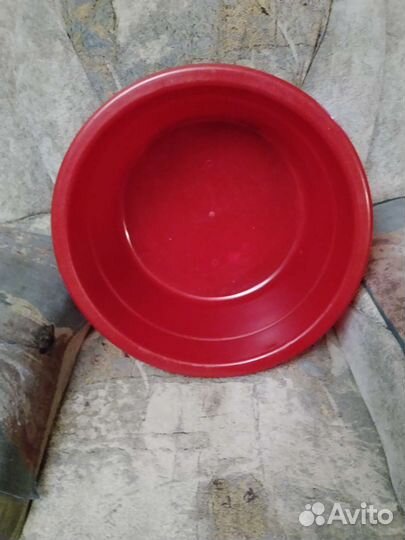 Отличный,большой,пластмассовый таз(26л)