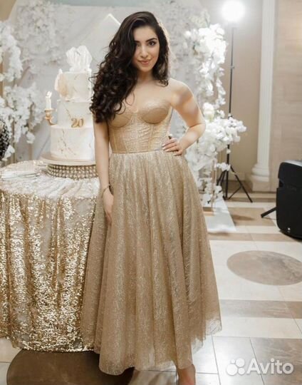 Вечернее платье на выпускной