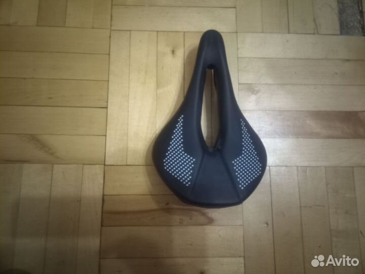 Седло реплика спеша