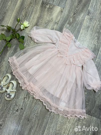 Платье праздничное