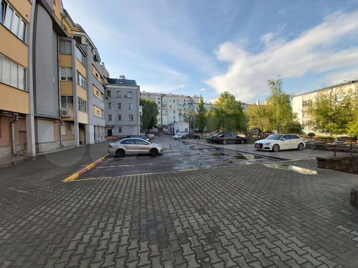 3-к. квартира, 130 м² (Белоруссия)