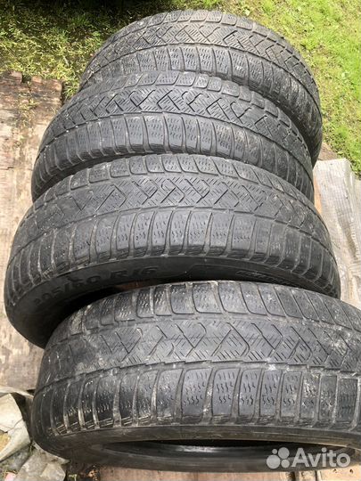 Pirelli Winter Sottozero 3 205/60 R16