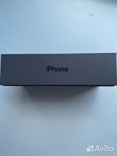 Коробка от iPhone 8 plus