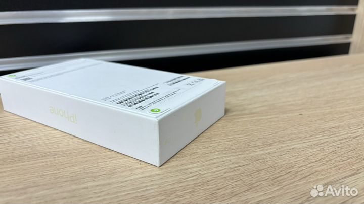 iPhone 15, 128 ГБ