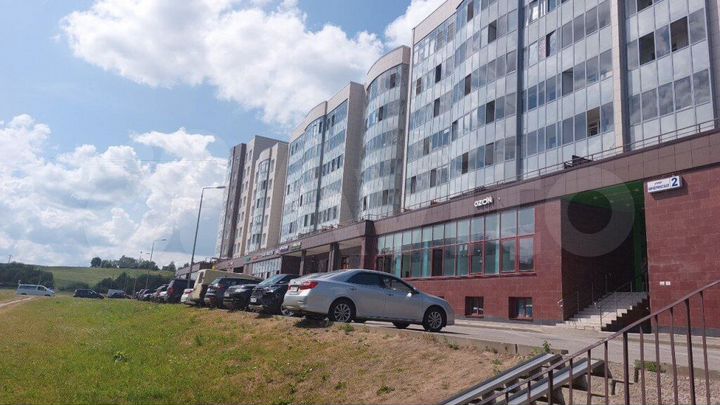 3-к. квартира, 95,8 м², 2/7 эт.