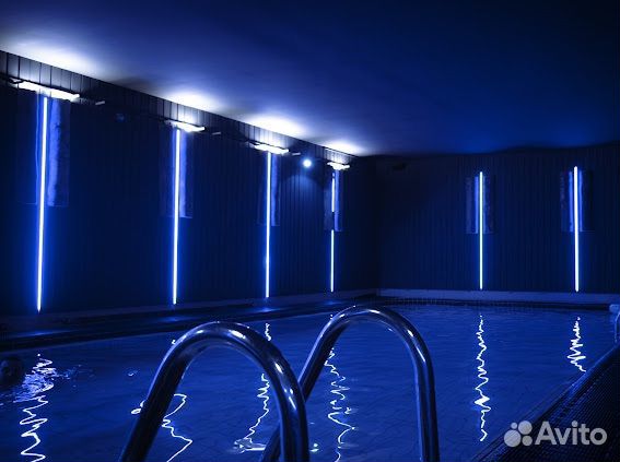 Баня сауна с бассейном, джакузи