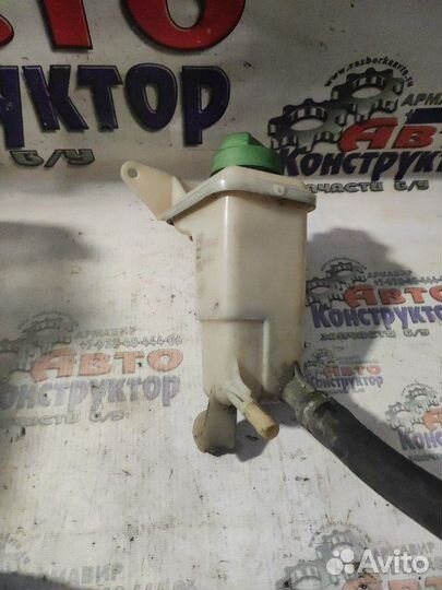 Бачок гидроусилителя Audi A8 4.2 Quattro седан AKG