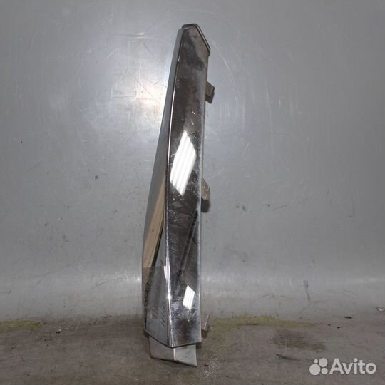 Вставка переднего бампера левая jaguar XF 2007-20