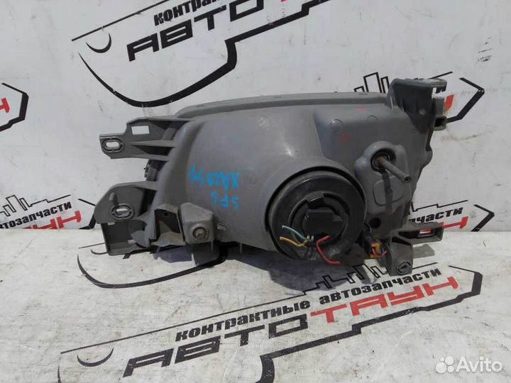Фара subaru forester SF5 SF9 1655 галоген правая 2