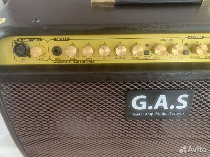 Гитарный комбоусилитель 60 ватт