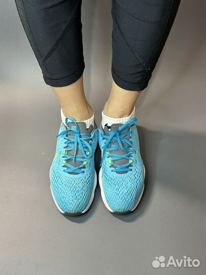 Кроссовки nike wmns zoom FIT 704658-400