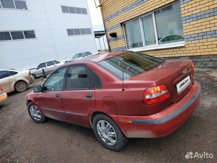 Volvo S40 1.6 МТ, 2002, 290 000 км