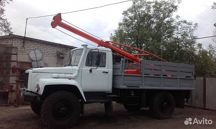 Услуги автовышки,ямобура аренда,бурение