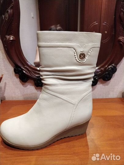 Полусапожки женские зимние 39 размера
