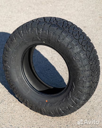 Maxxis AT-811 Razr AT 285/70 R17 117T