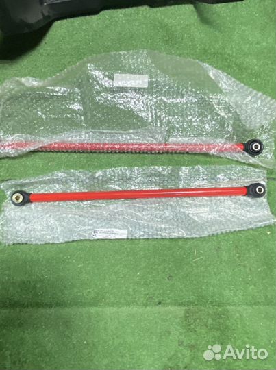 Рычаг поперечный задний верхний красный Polaris