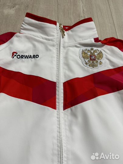 Спортивный костюм