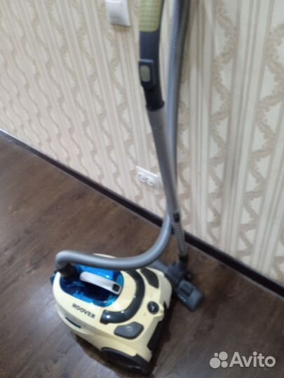 Пылесос Vitek