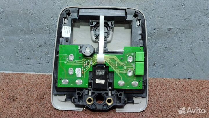 Плафон салонный передний Volvo Xc90