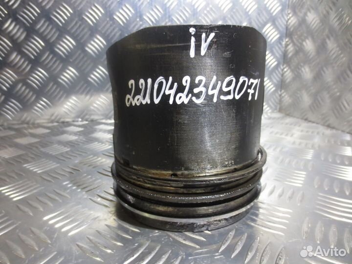 Поршень Iveco 504007512