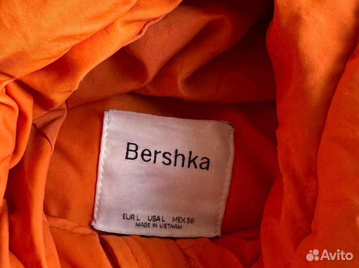 Зимняя куртка bershka