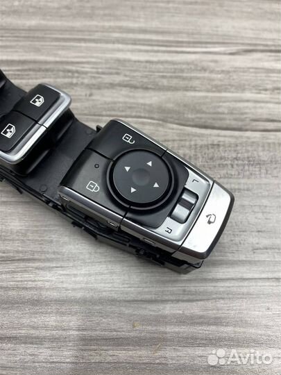 Блок управления стеклоподъемниками Kia K5