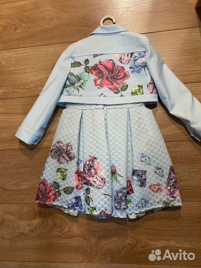 Платье на девочку
