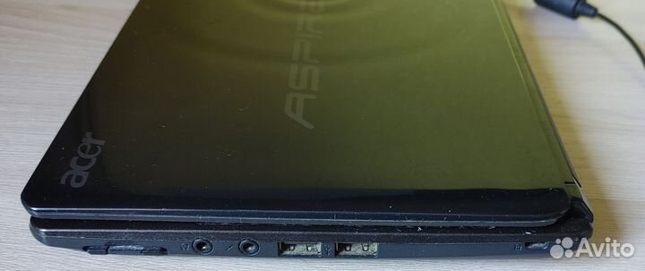 Нетбук Acer Aspire One D270