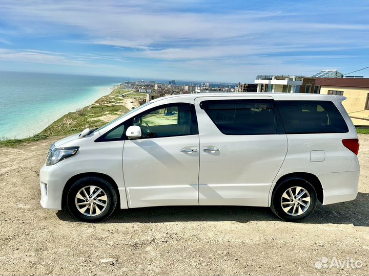 Toyota Alphard 2.4 CVT, 2014, 238 000 км
