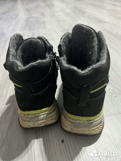 Ботинки демисезонные для мальчика 29 р