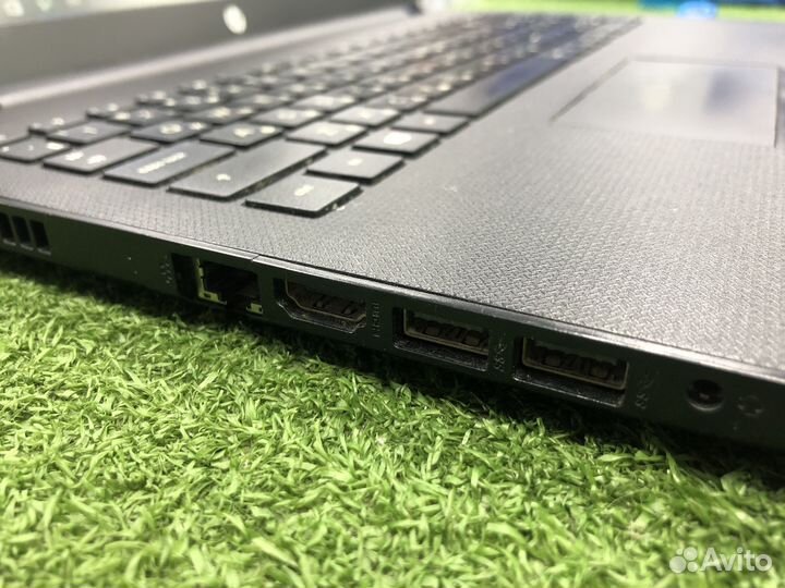 Ноутбук HP 15-rb028ur