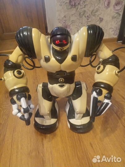 Робот тектоник