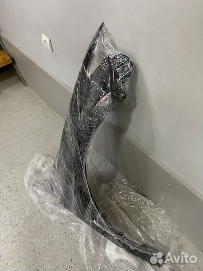 Камри 70,75 крыло правое