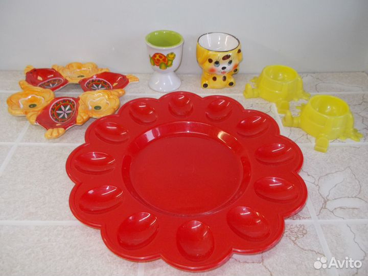 Подставки под яйца,ложки, солонки