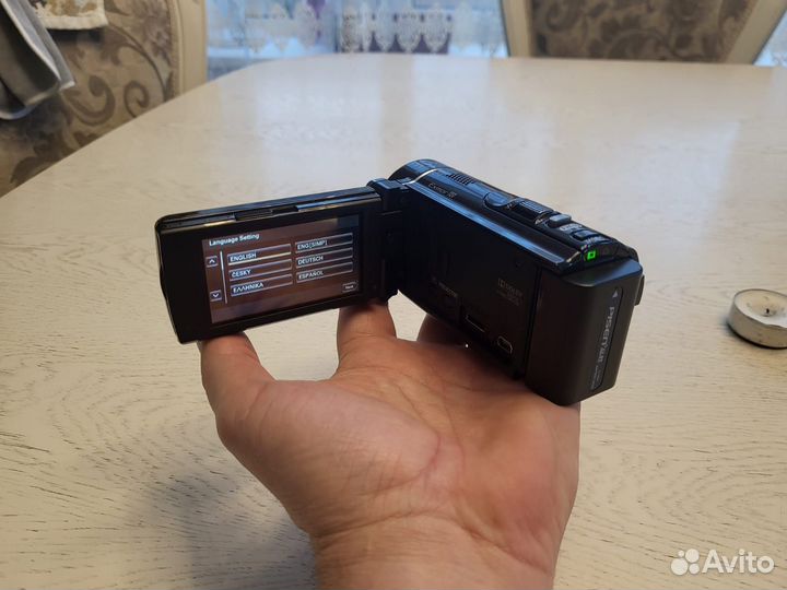 Видеокамера sony HDR-PJ200E