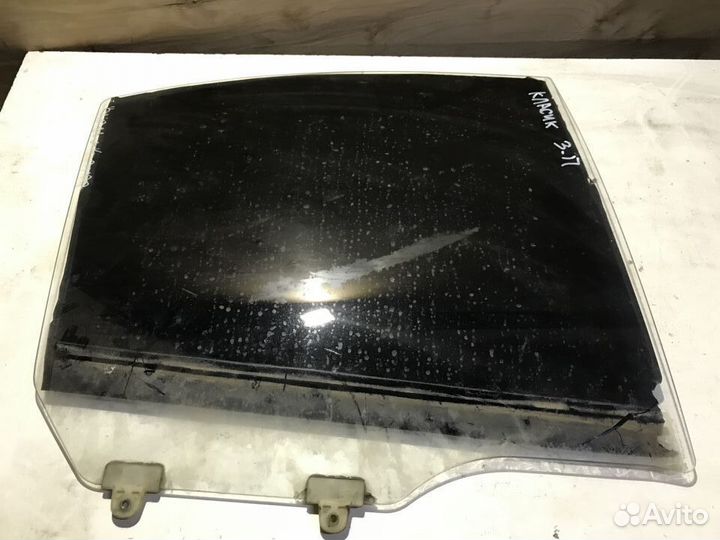 Стекло заднее правое Nissan Almera Classic