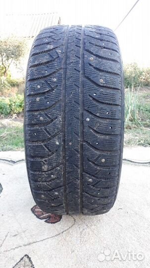 Bridgestone Ice Cruiser 7000 255/50 R19