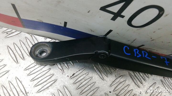 Щеткодержатель лобового стекла opel zafira 2005 20