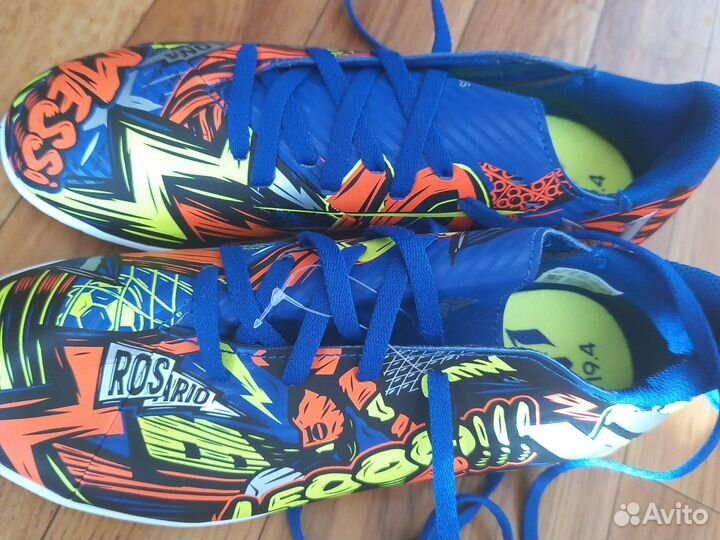 Футзалки adidas Nemeziz, размеры 36.5, 37