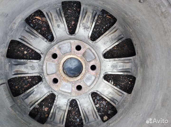 Колеса 215/60 R16 Volkswagen Зимние шипованные