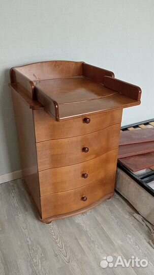 Пеленальный столик комод